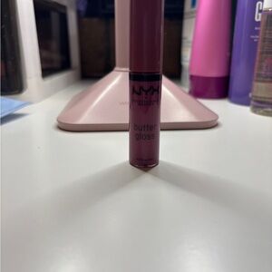 NYX Butter Gloss - Angle Food Cake